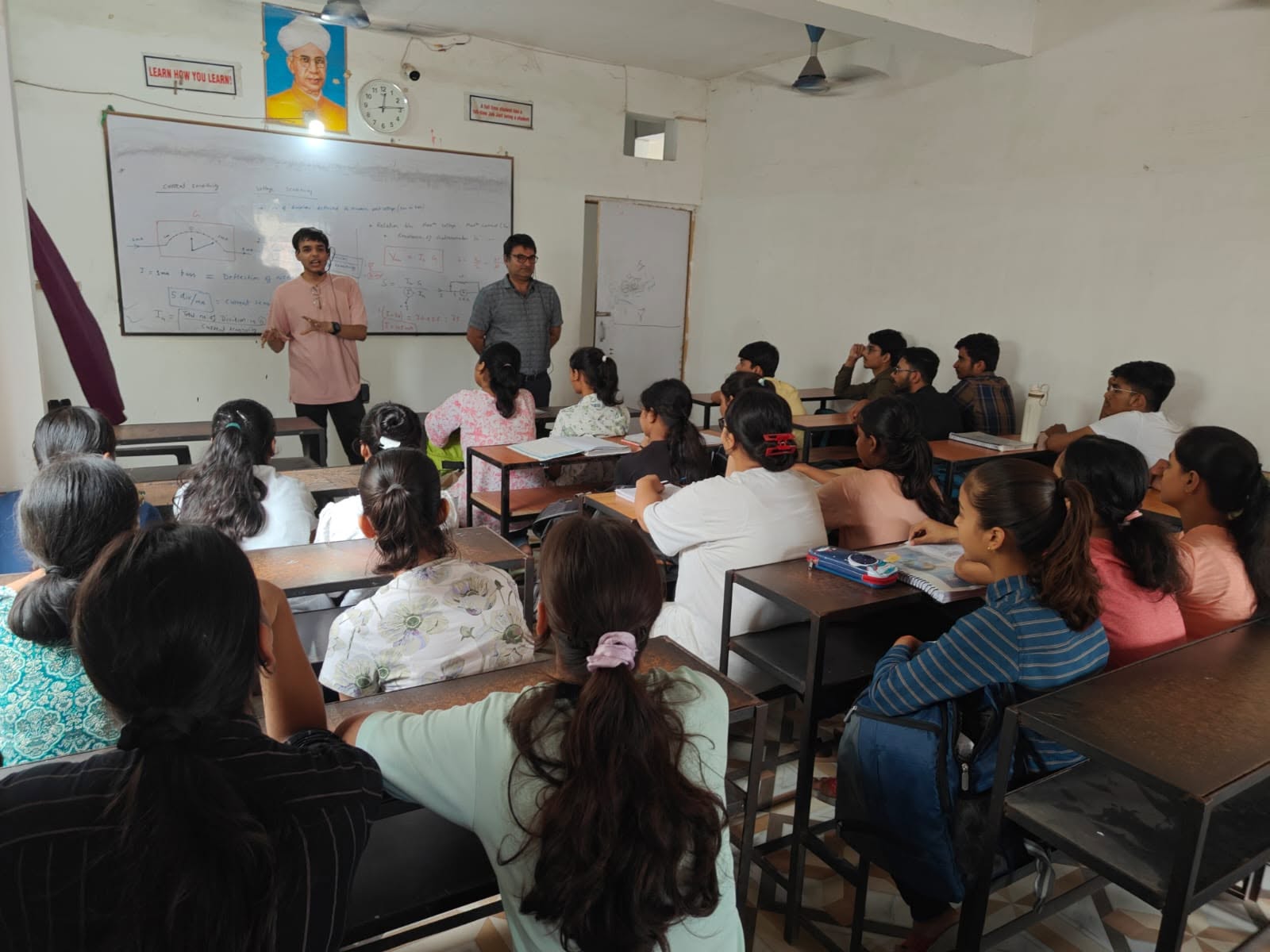 NEET AIR 853 (705/720 Marks) - Vineet Swaraj with Ram Sir